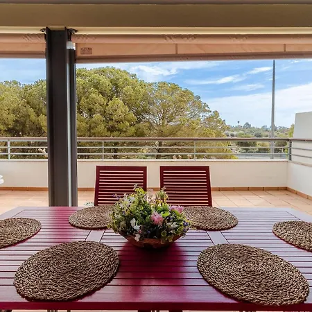 Marina Family Retreat *