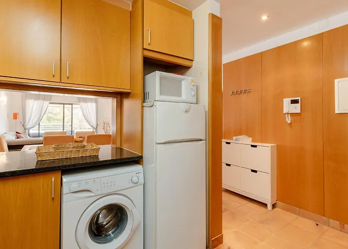 Marina Family Retreat Apartment *