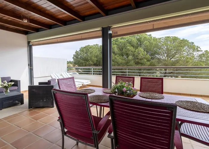 Marina Family Retreat *